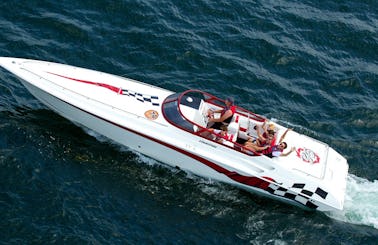 Fountain LIGHTNING 35' High Performance boat on Saratoga Lake.