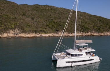 Bali 4.8 Sailing Catamaran with Flybridge for Charter in Hong Kong