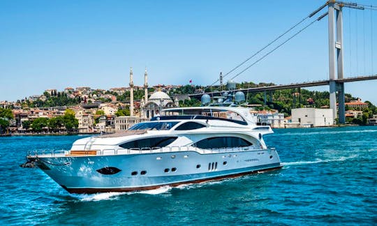 Elegant and Luxury Power Mega Yacht for80 Guests in İstanbul only €600 per hour