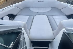 25' Mastercraft Wake/Surf Boat like new (multi-day discounts)