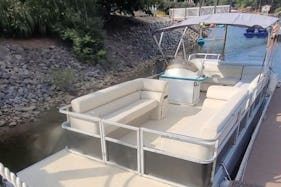 25ft Large Pontoon Party Barge