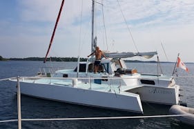 Beautiful Trimaran for 10 People in Toronto