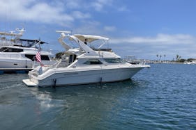 Cruise San Diego Bay on a private yacht!