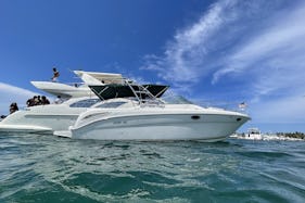 Sea Ray Amberjack 32ft Yacht Charter in Fort Lauderdale