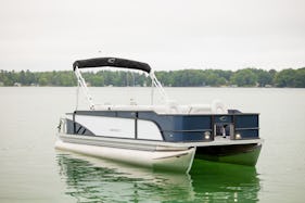 2024 Crest 15 passenger pontoon boat