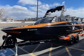 2014 Axis Vandall Edition Wakeboat Rental in Boulder City, Nevada