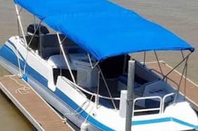 Lake Mead: 26' Pontoon/Deckboat for rent! Room for 13