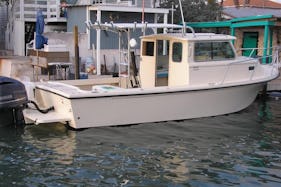 26ft Sport Cabin Parker Fishing Boat in Marathon, Florida