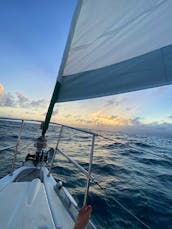 Have an exciting Very Private sailing adventure on a  Beneteau 43 Foot Luxury Yacht! Best of GetMyBoat 2021 and 2022 Winner! 🥇! Sail Away in Paradise! Kewalo Basin Honolulu!