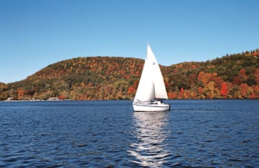 Captained Sailboat Charter in Salisbury 2 hr sails 4 persons