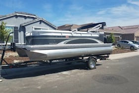 21' Avalon GS 2185 Pontoon Boat Rental Lake Tahoe